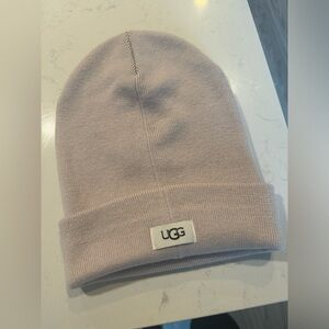 BRAND NEW light lavender UGG beanie
